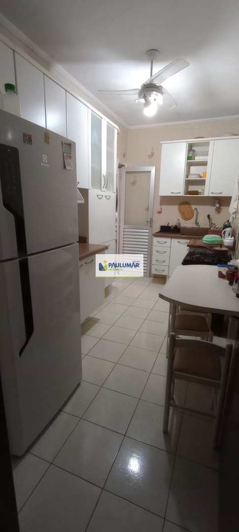 Apartamento à venda com 3 quartos, 111m² - Foto 6