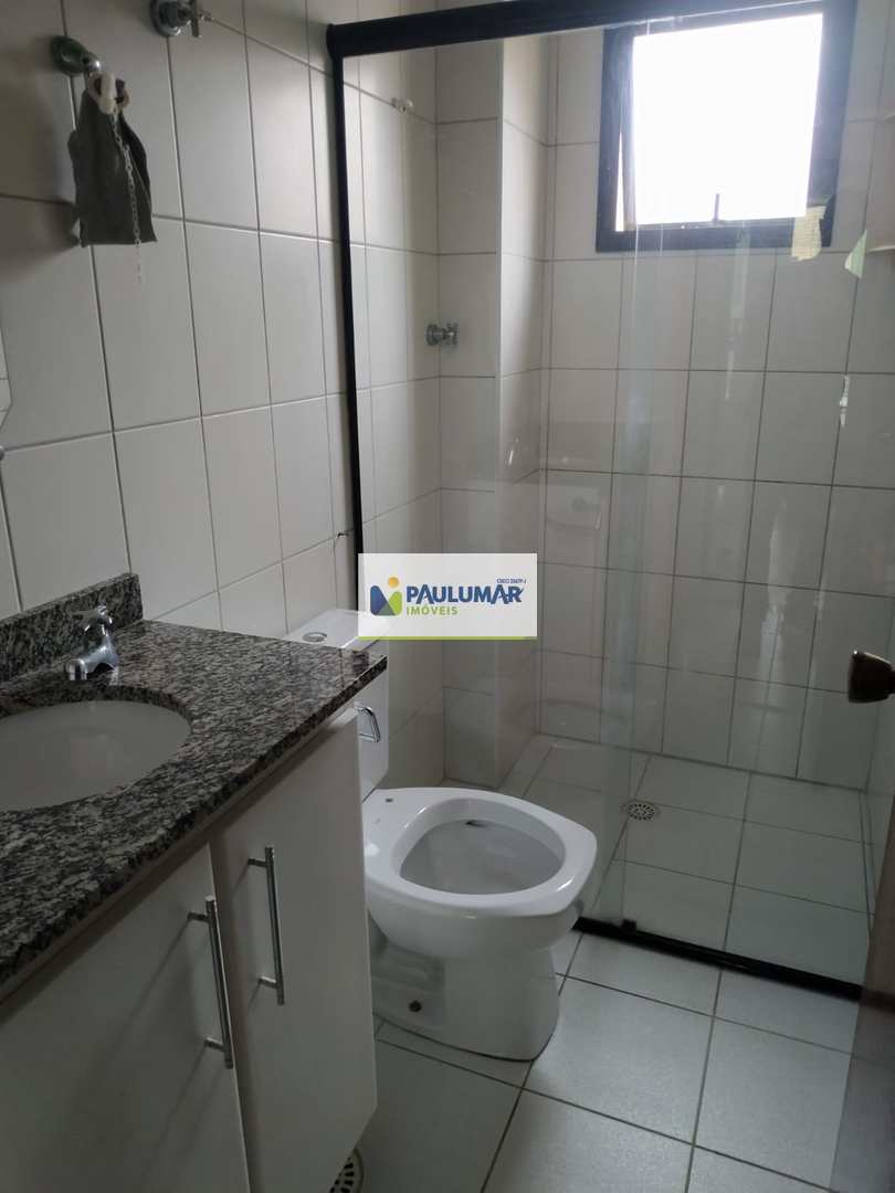 Apartamento à venda com 2 quartos, 70m² - Foto 12