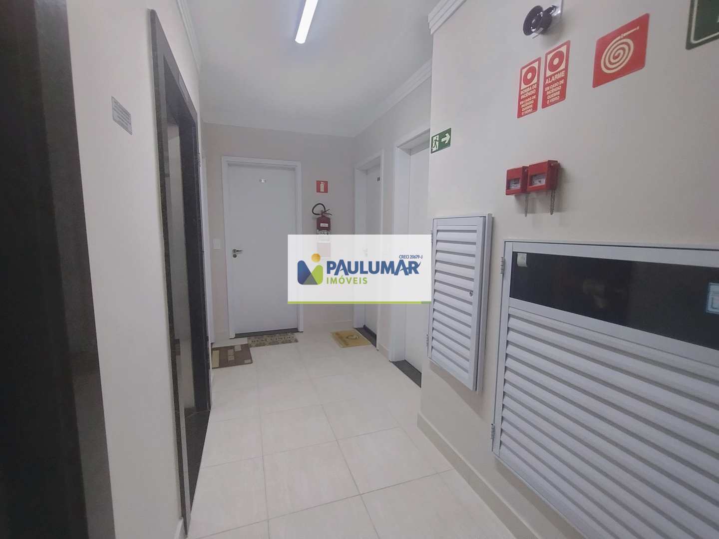 Apartamento à venda com 2 quartos, 68m² - Foto 10