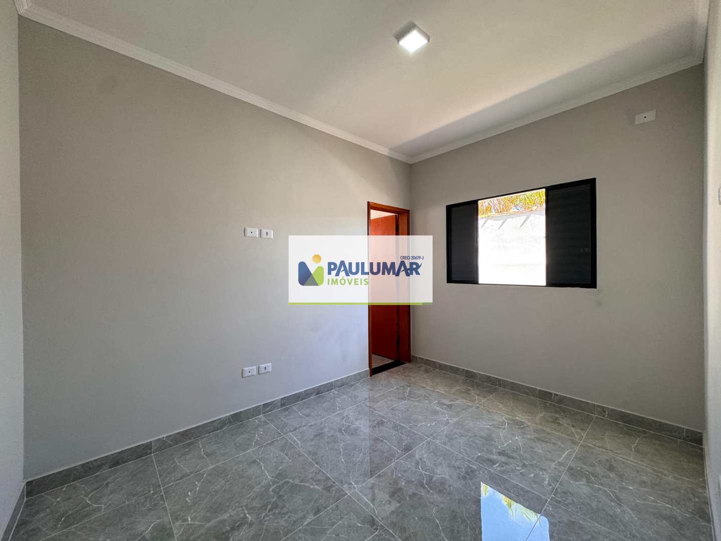 Casa à venda com 3 quartos, 98m² - Foto 11