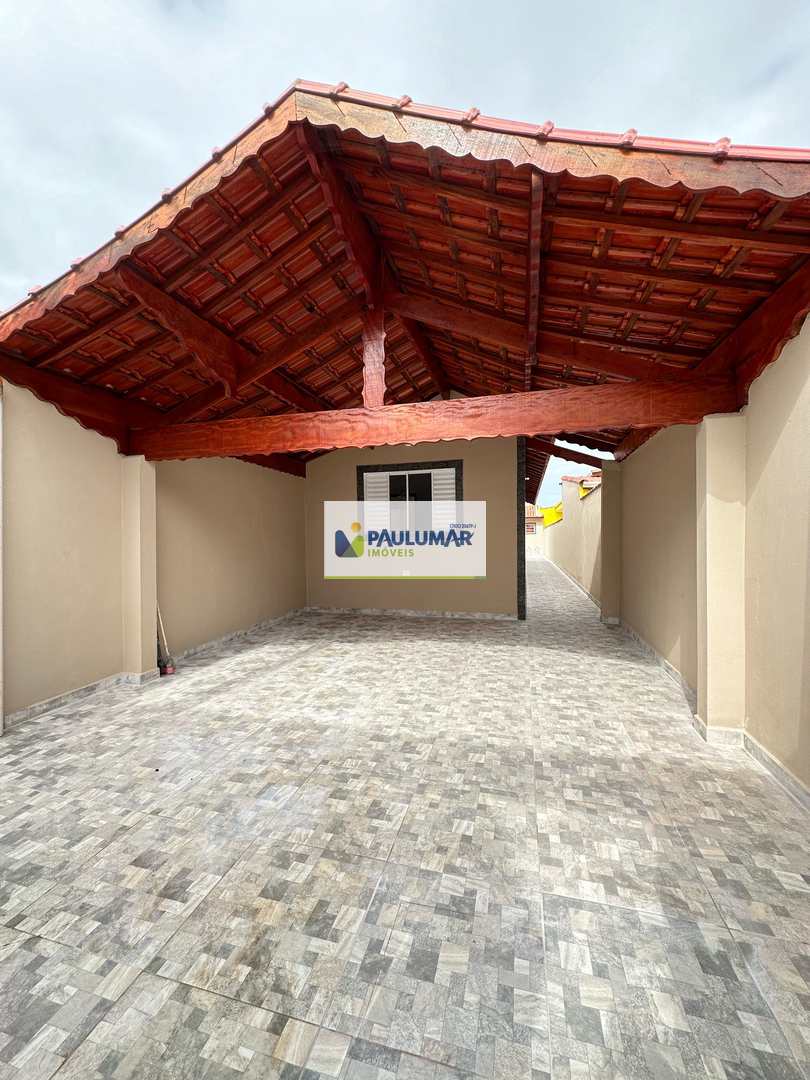 Casa à venda com 2 quartos, 85m² - Foto 1