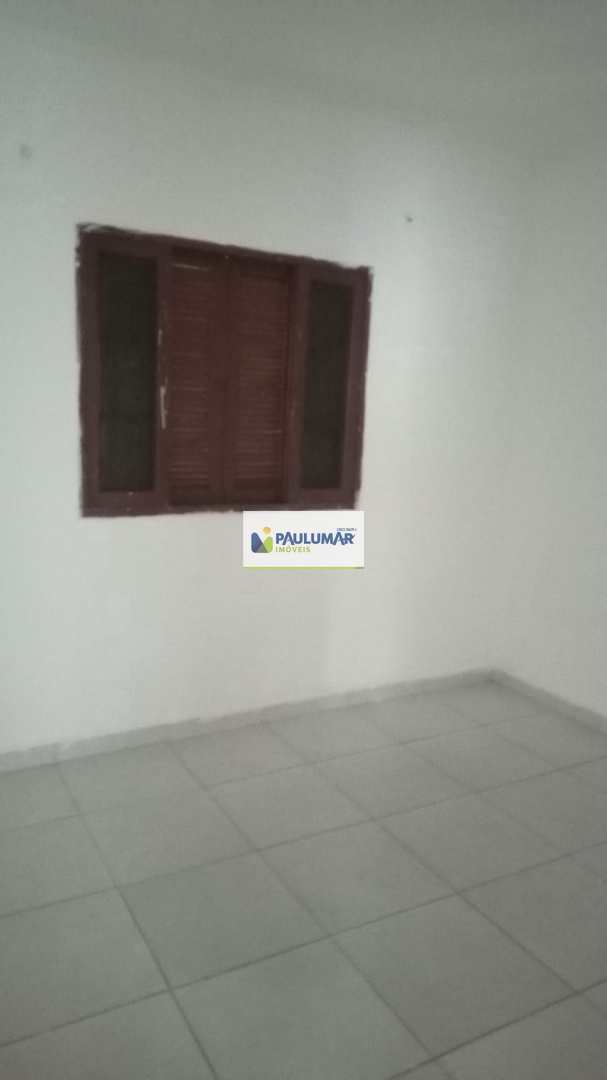 Casa à venda com 2 quartos, 60m² - Foto 12