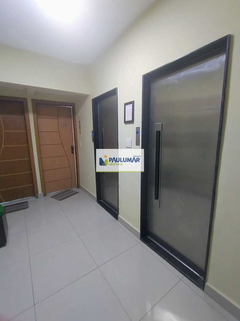 Apartamento à venda com 3 quartos, 111m² - Foto 13