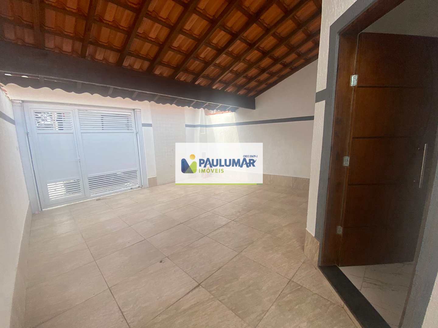 Casa à venda com 2 quartos, 80m² - Foto 3