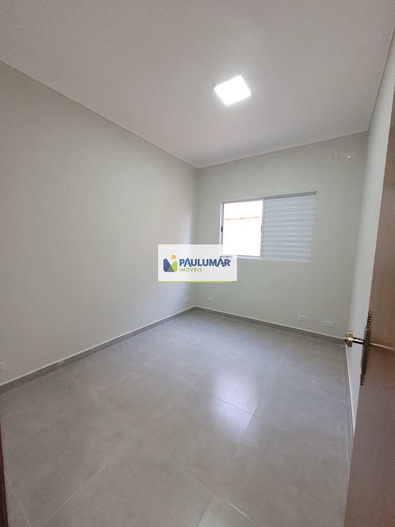 Casa à venda com 3 quartos, 90m² - Foto 12