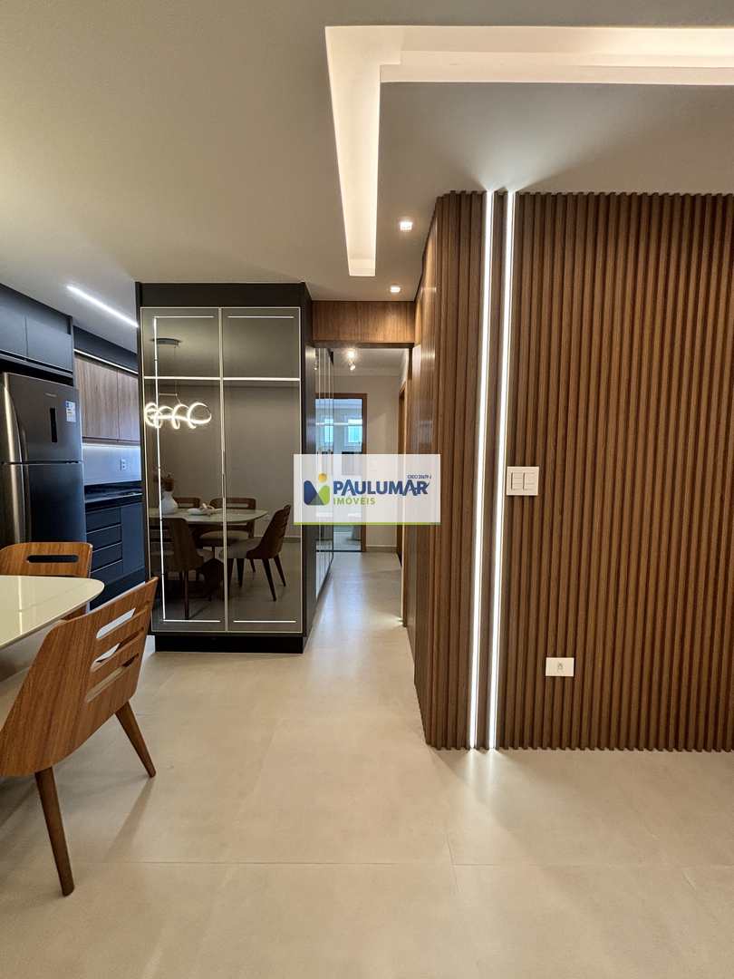 Apartamento à venda com 2 quartos, 79m² - Foto 3