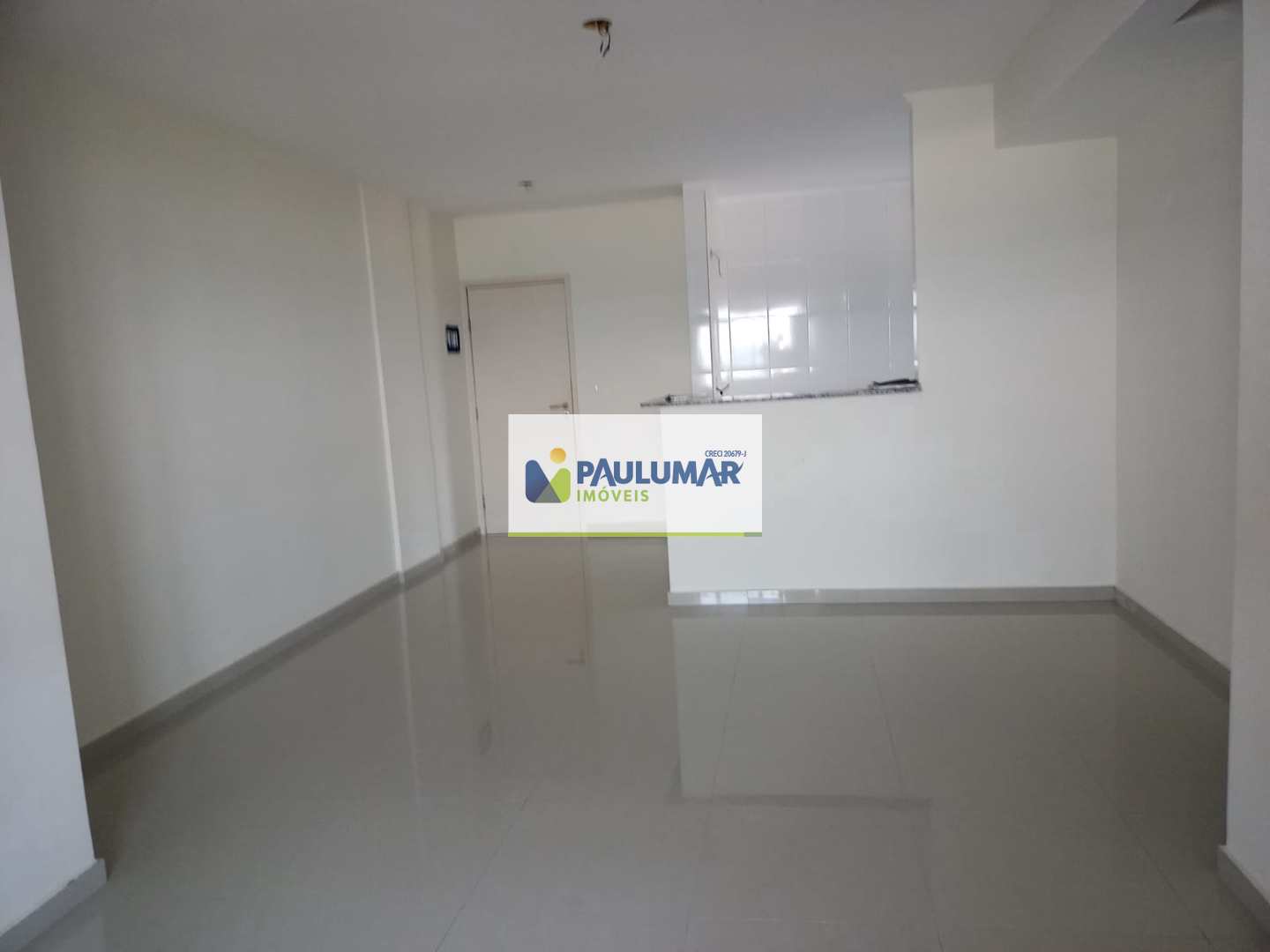 Apartamento à venda com 2 quartos, 86m² - Foto 2