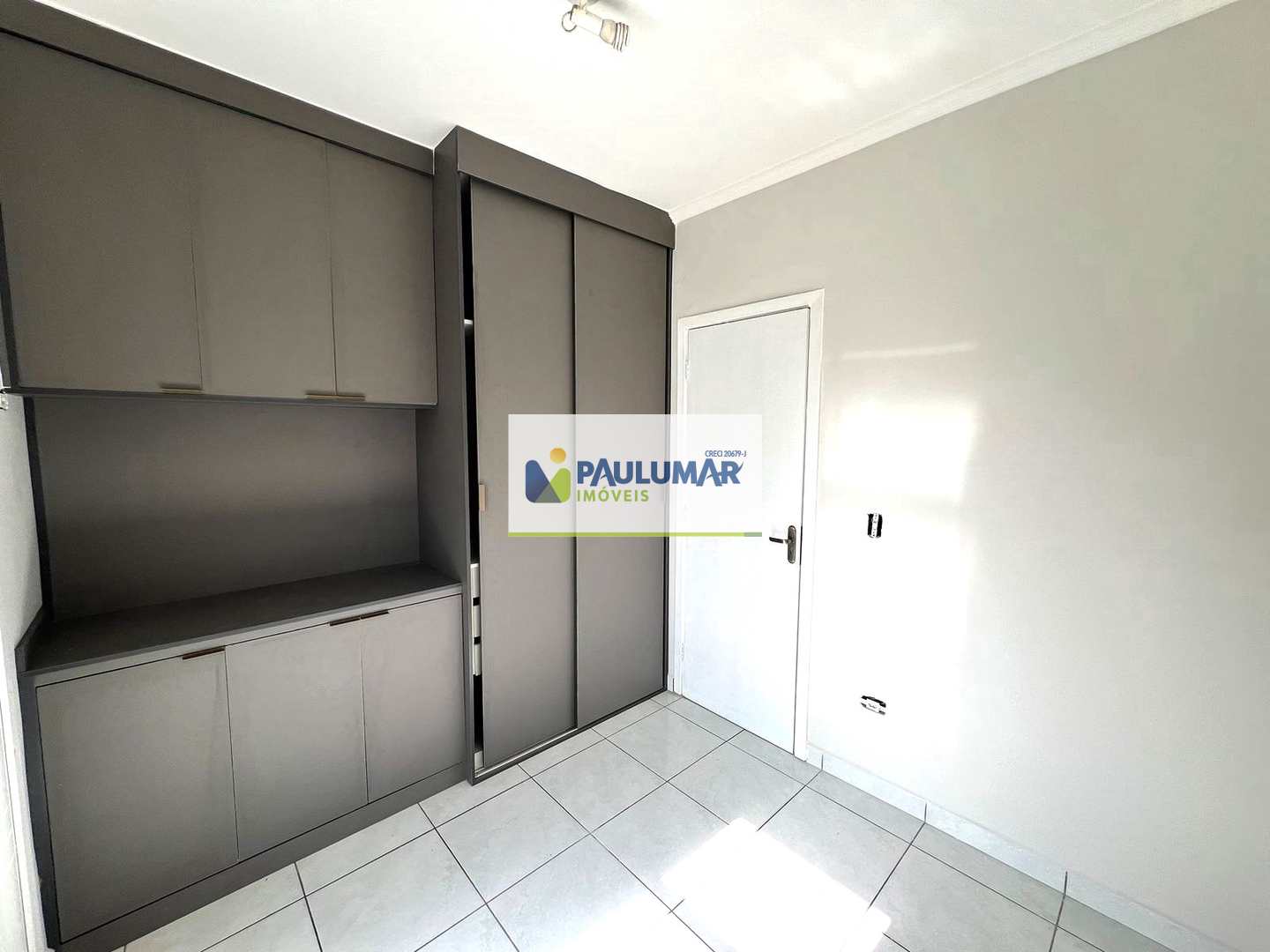 Apartamento à venda com 2 quartos, 60m² - Foto 17