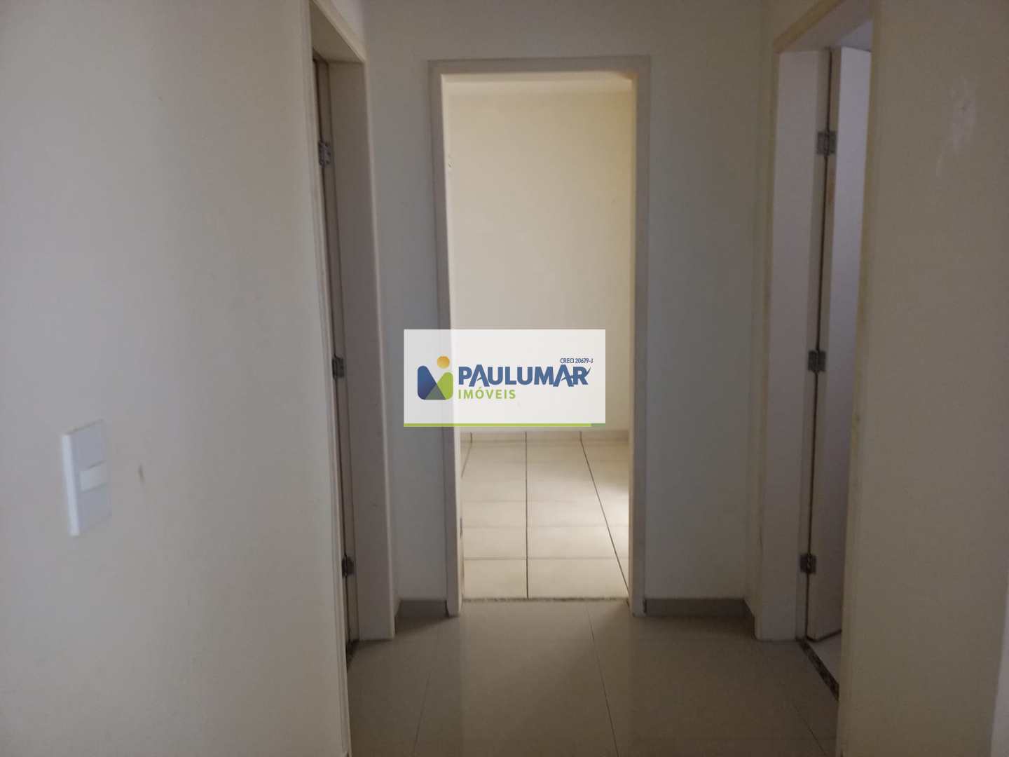 Apartamento à venda com 2 quartos, 75m² - Foto 12