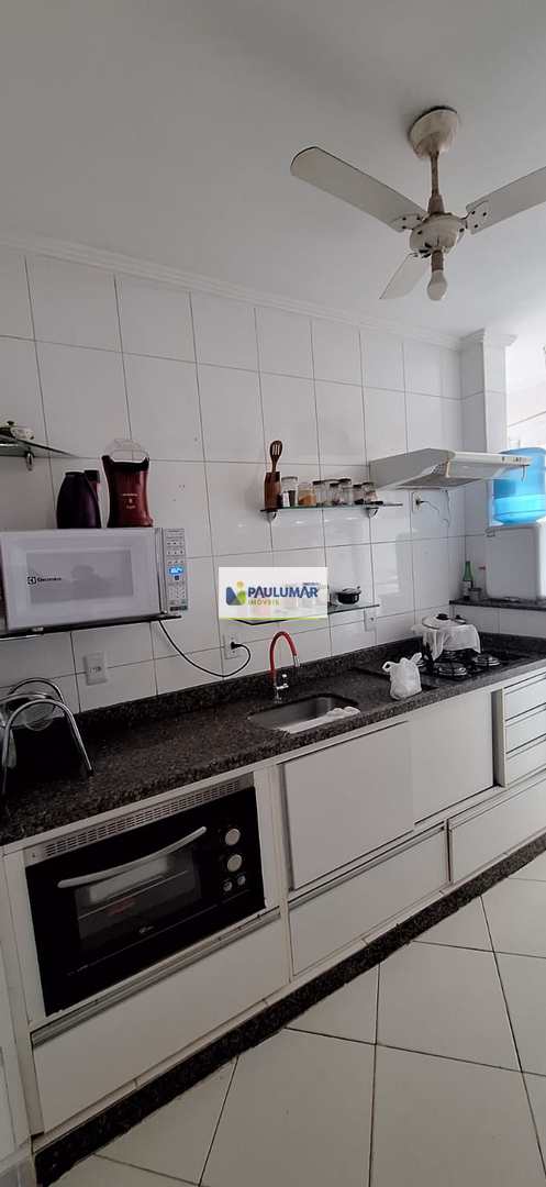 Apartamento à venda com 2 quartos, 65m² - Foto 11