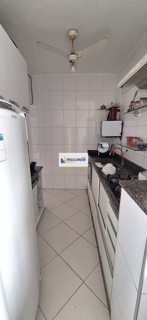 Apartamento à venda com 2 quartos, 65m² - Foto 12