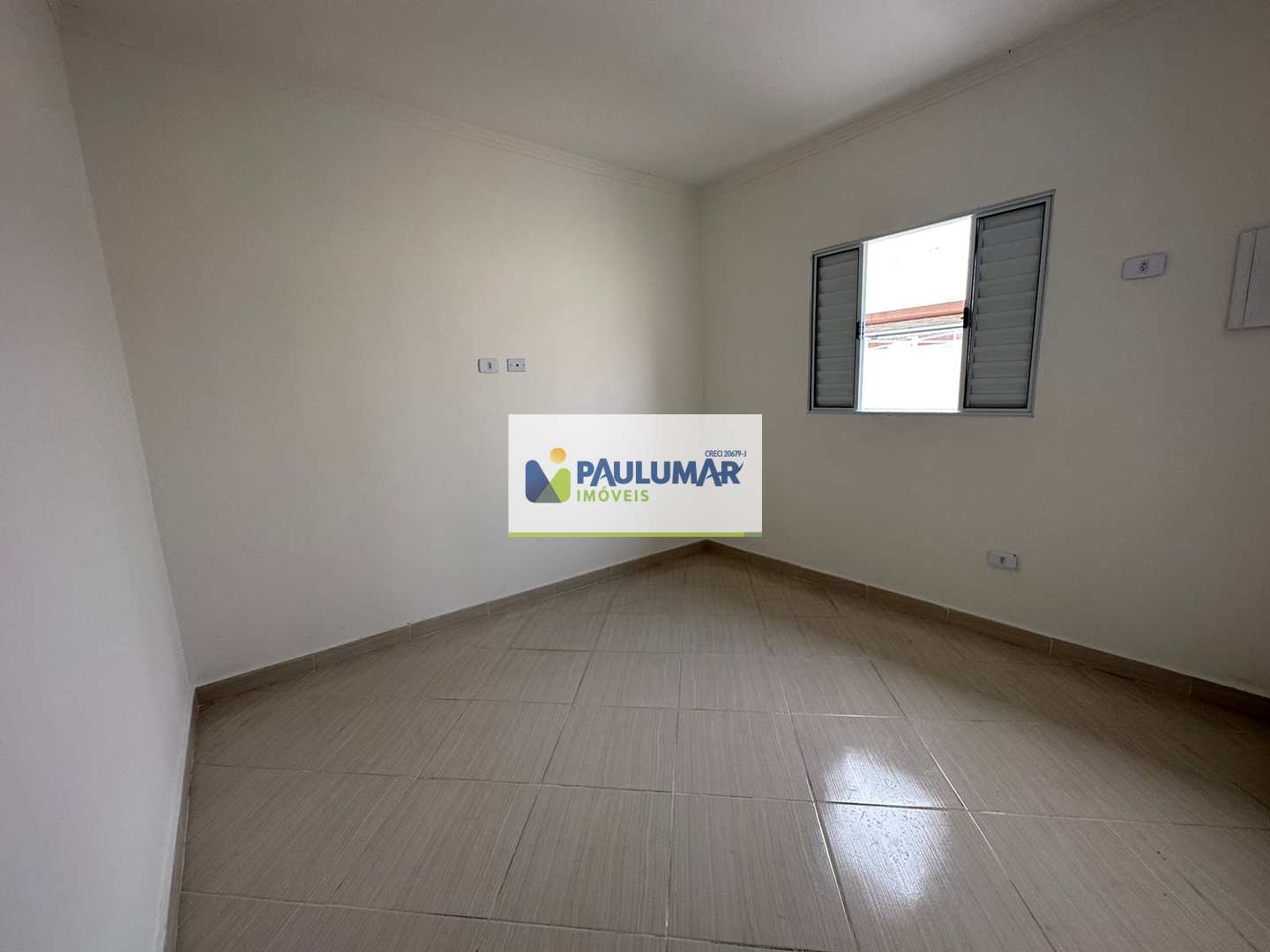 Casa à venda com 2 quartos, 60m² - Foto 12