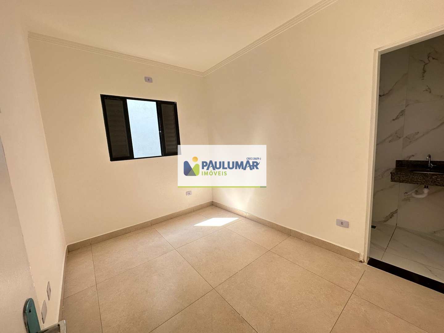 Casa à venda com 3 quartos, 90m² - Foto 12