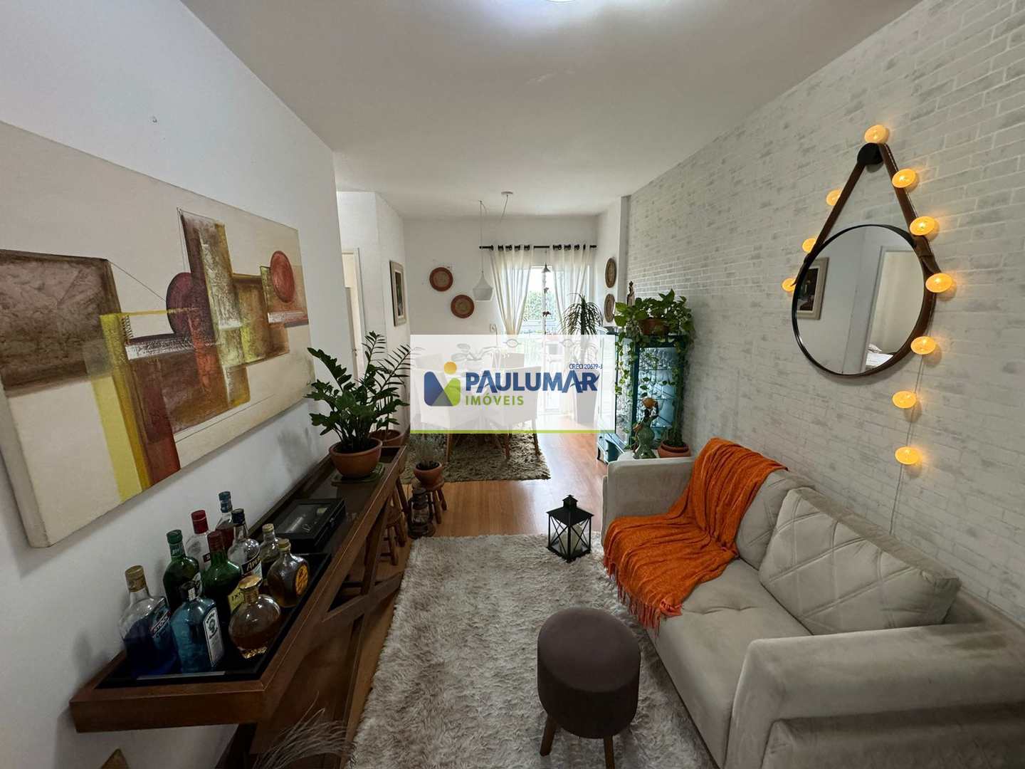 Apartamento à venda com 2 quartos, 64m² - Foto 1