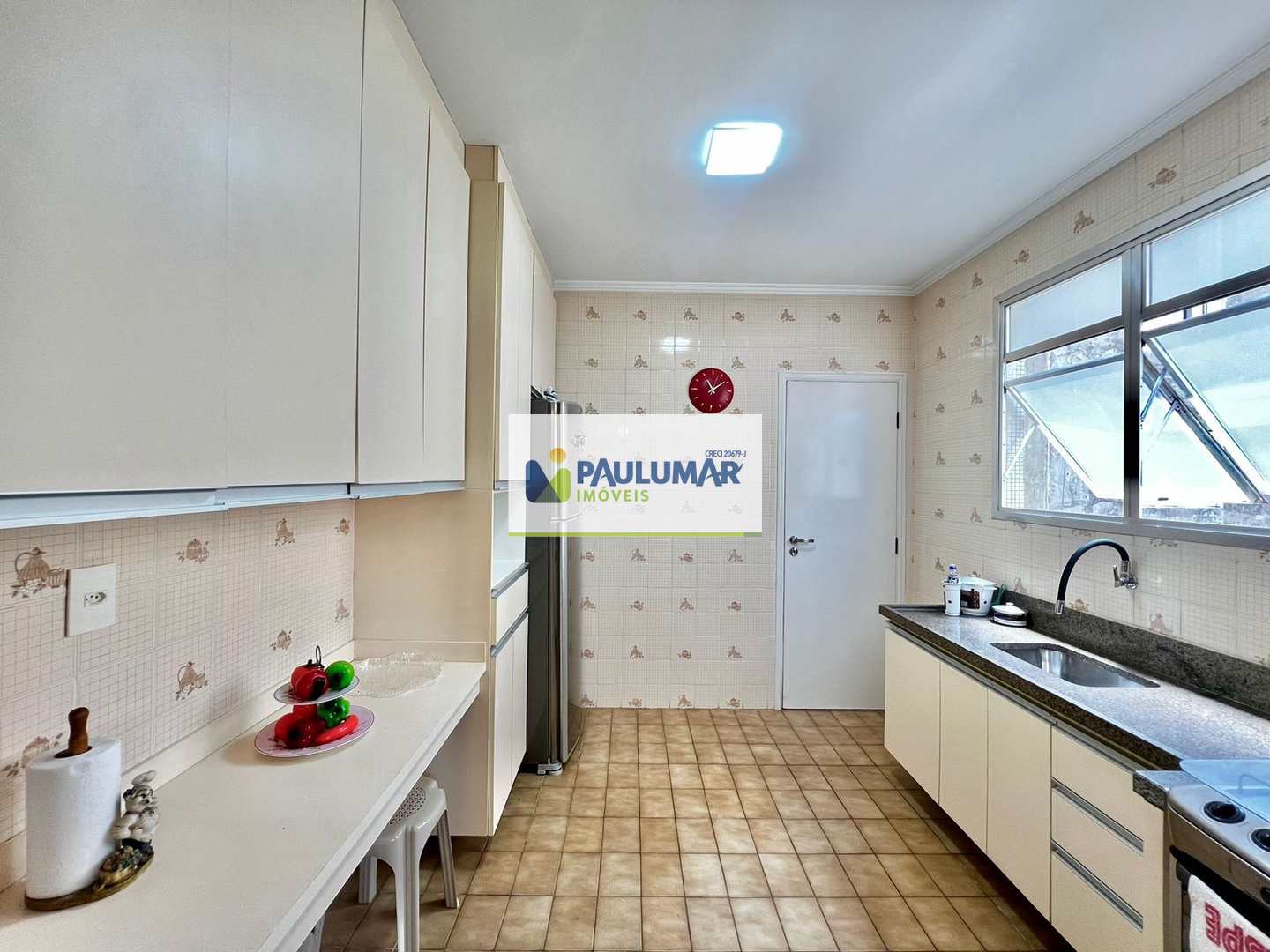 Apartamento à venda com 1 quarto, 76m² - Foto 4