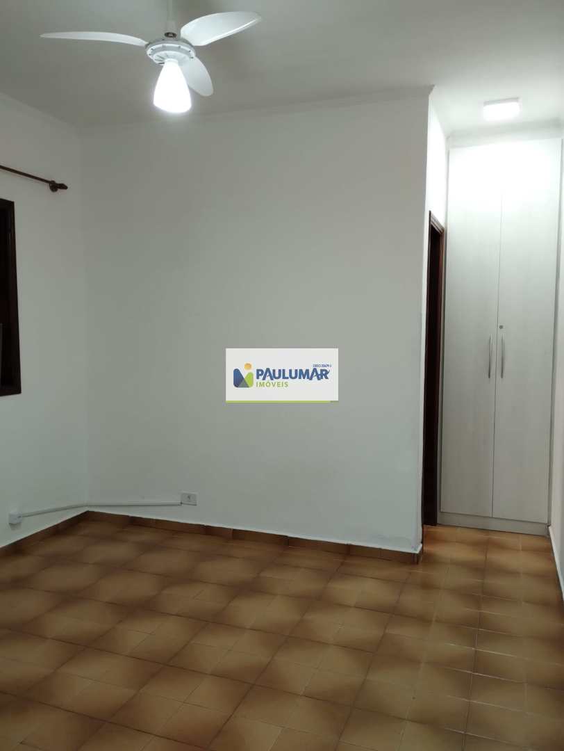 Casa para alugar com 2 quartos, 70m² - Foto 9