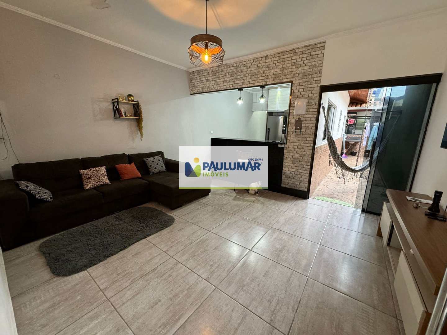 Casa à venda com 2 quartos, 90m² - Foto 4