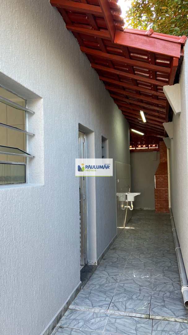 Casa à venda com 2 quartos, 60m² - Foto 28