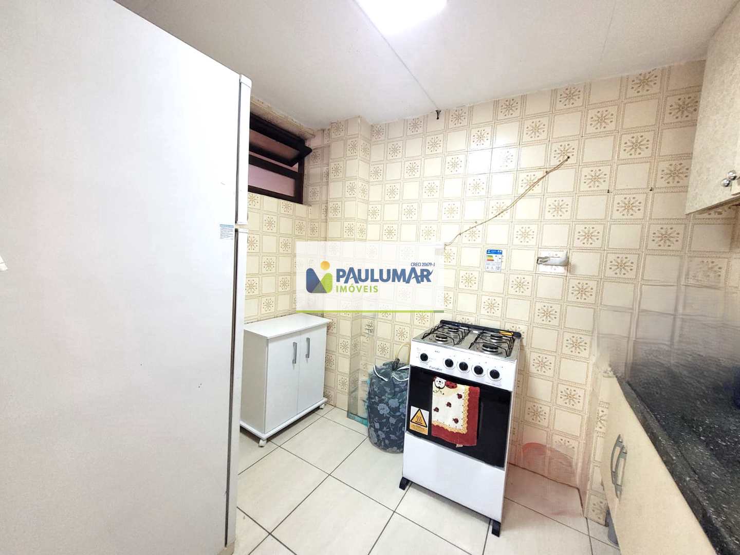 Apartamento à venda com 2 quartos, 65m² - Foto 4