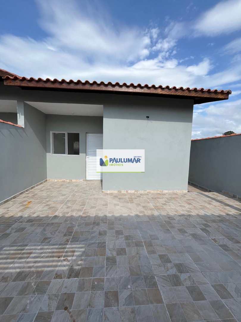 Casa à venda com 2 quartos, 49m² - Foto 2