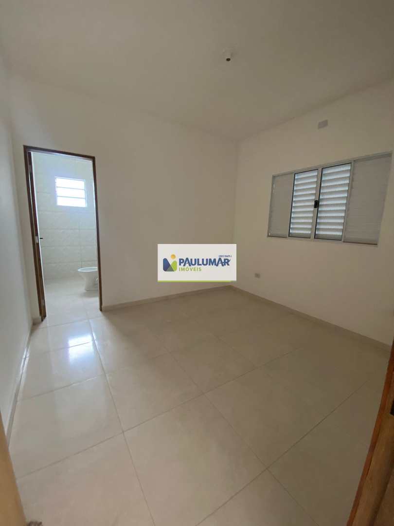 Casa à venda com 2 quartos, 125m² - Foto 9