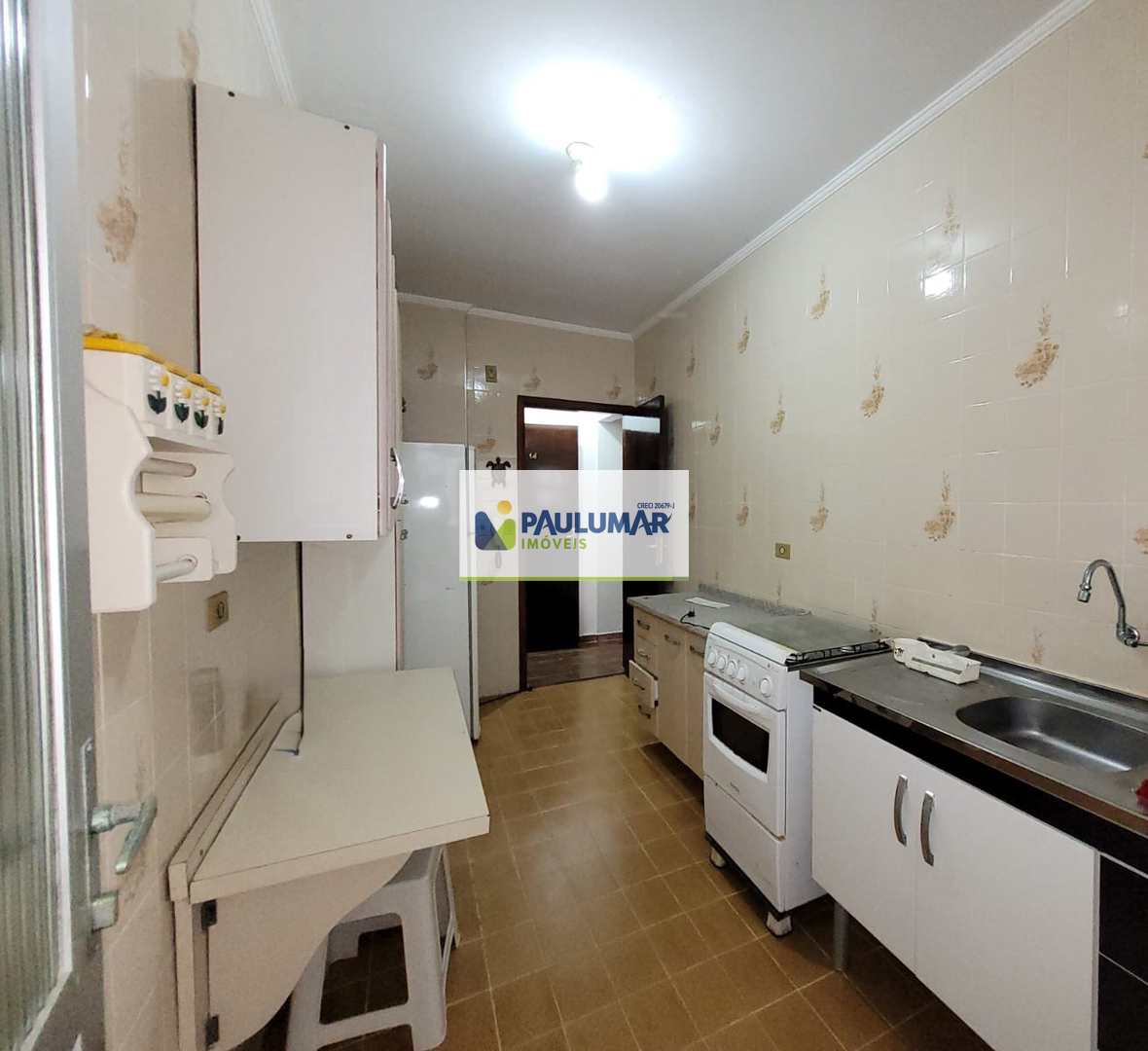 Apartamento à venda com 2 quartos, 65m² - Foto 3