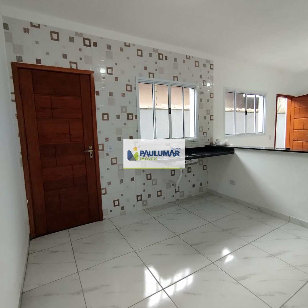 Casa à venda com 2 quartos, 65m² - Foto 4