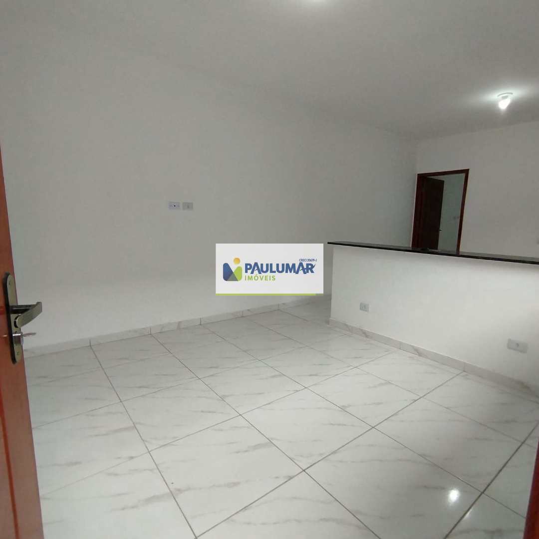 Casa à venda com 2 quartos, 65m² - Foto 2