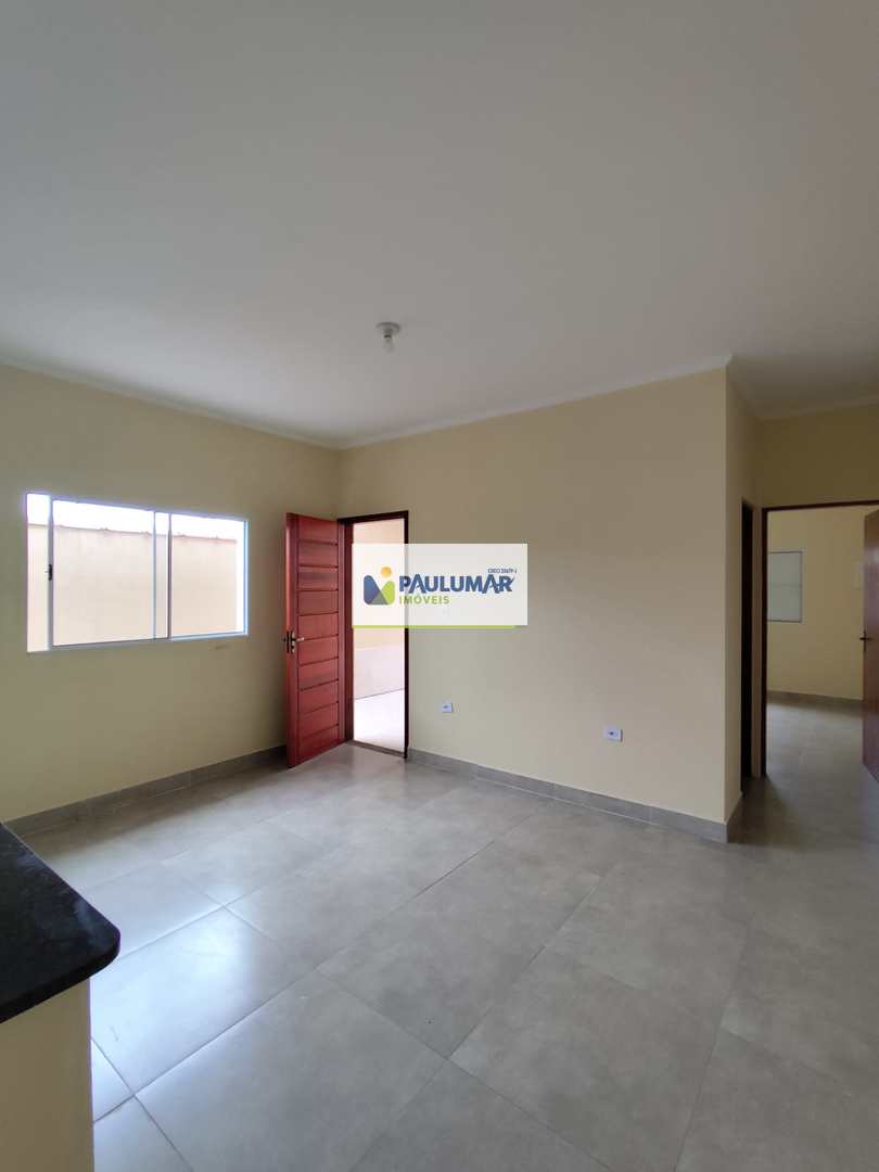 Casa à venda com 2 quartos, 70m² - Foto 10