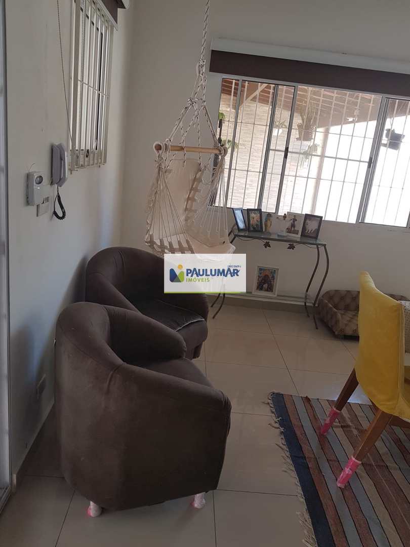 Casa à venda com 2 quartos, 180m² - Foto 14