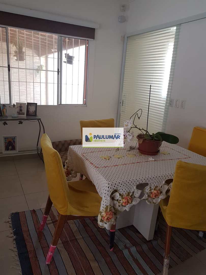 Casa à venda com 2 quartos, 180m² - Foto 17