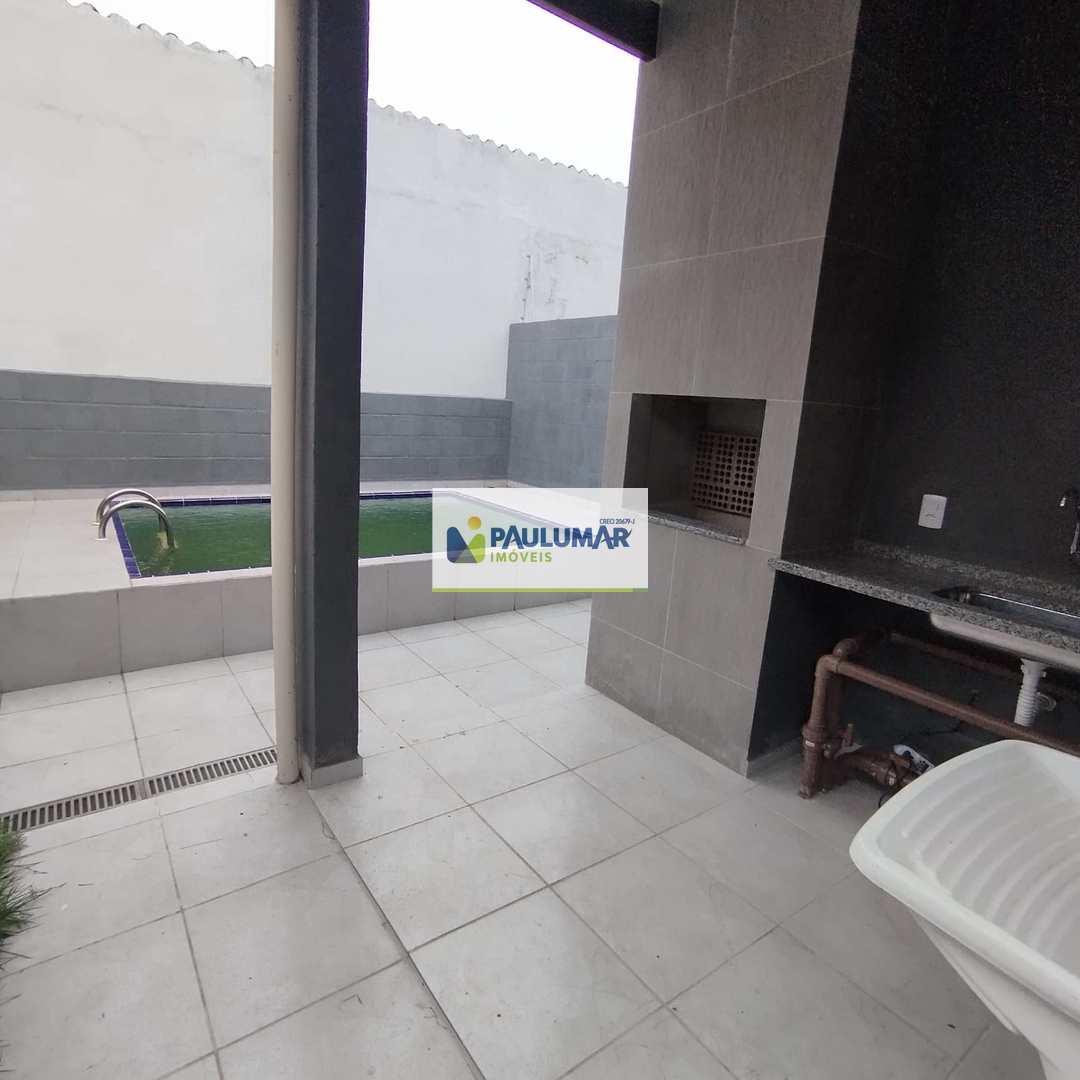 Casa à venda com 2 quartos, 60m² - Foto 14