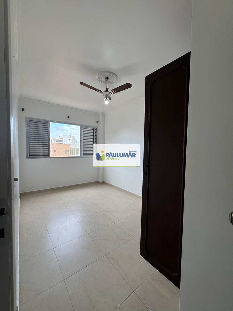 Apartamento à venda com 2 quartos, 66m² - Foto 14