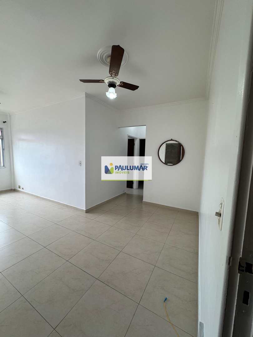 Apartamento à venda com 2 quartos, 66m² - Foto 3