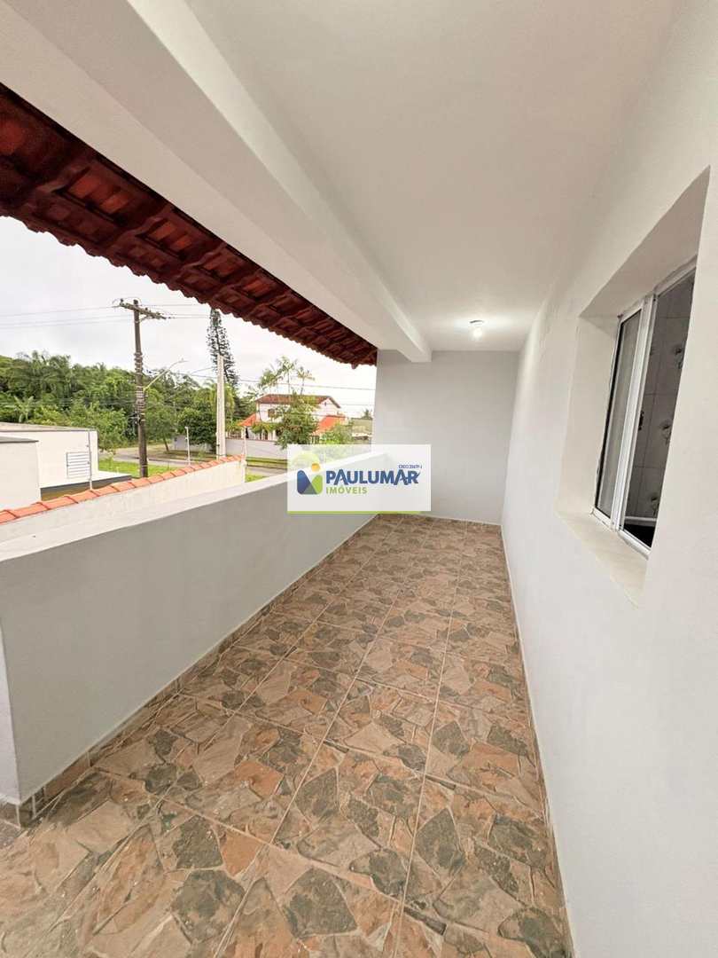 Casa à venda com 3 quartos, 217m² - Foto 9