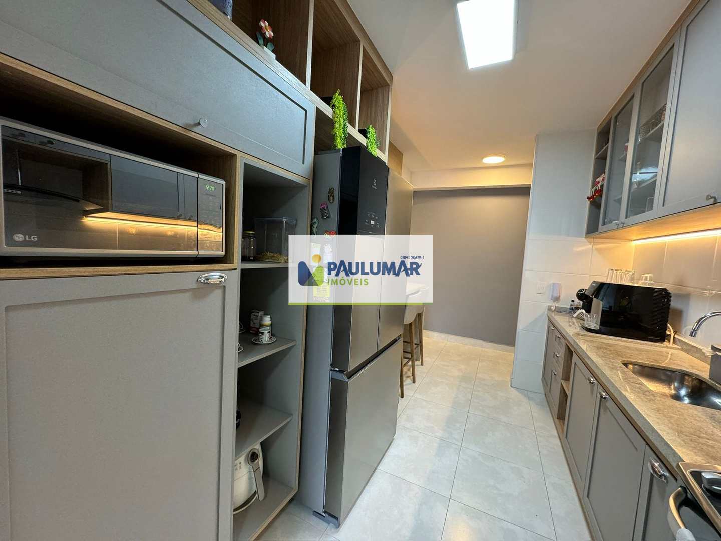 Apartamento à venda com 4 quartos, 160m² - Foto 12