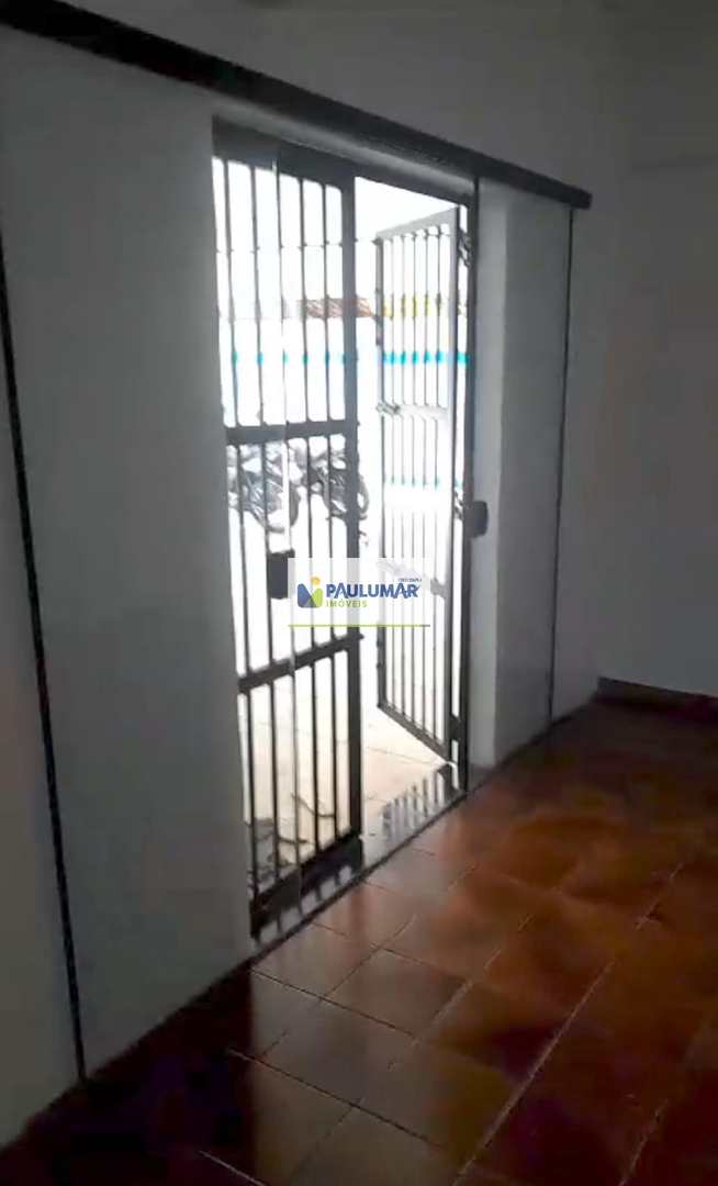 Apartamento à venda com 2 quartos, 65m² - Foto 3