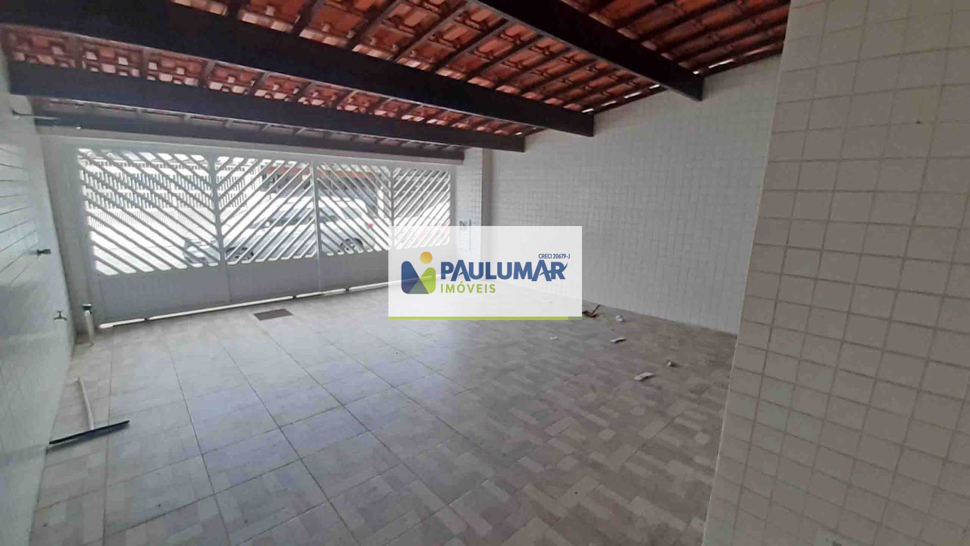 Casa à venda com 2 quartos, 90m² - Foto 2