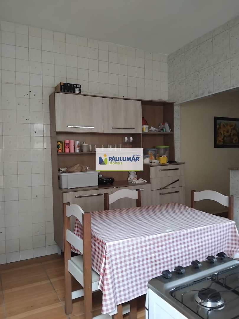 Casa à venda com 2 quartos, 68m² - Foto 11