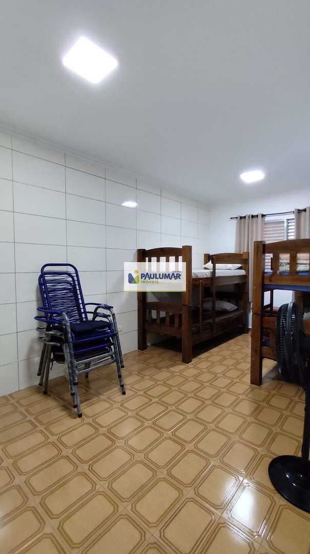 Casa para alugar com 2 quartos, 180m² - Foto 15