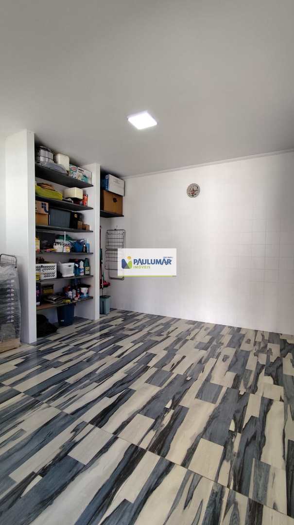 Casa para alugar com 2 quartos, 180m² - Foto 26