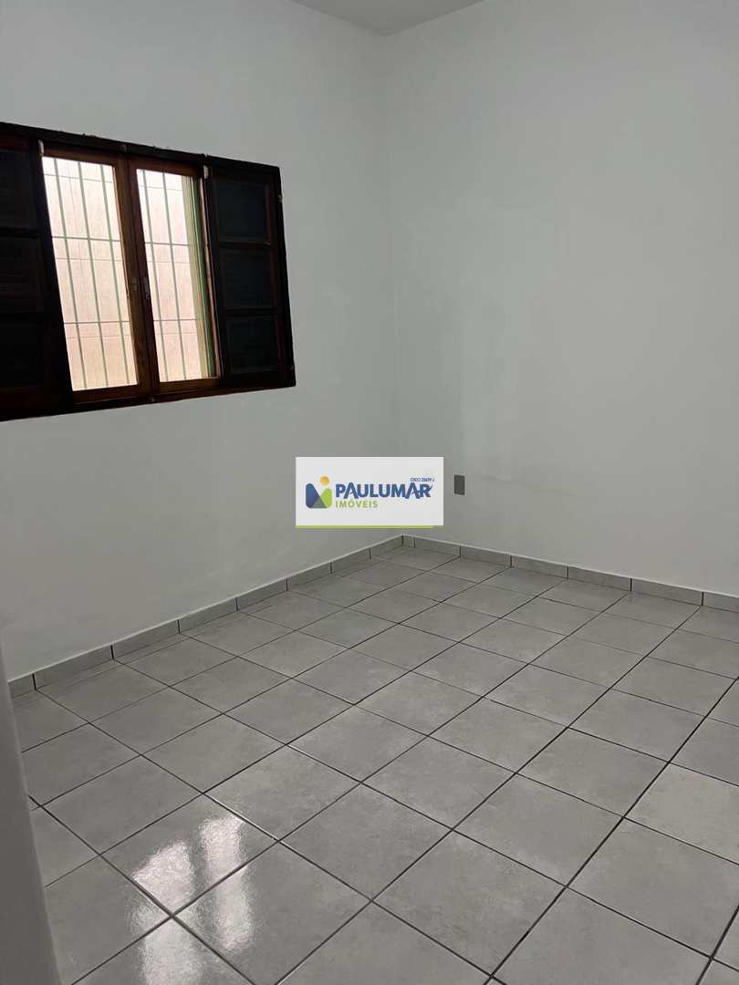 Casa à venda com 2 quartos, 80m² - Foto 13