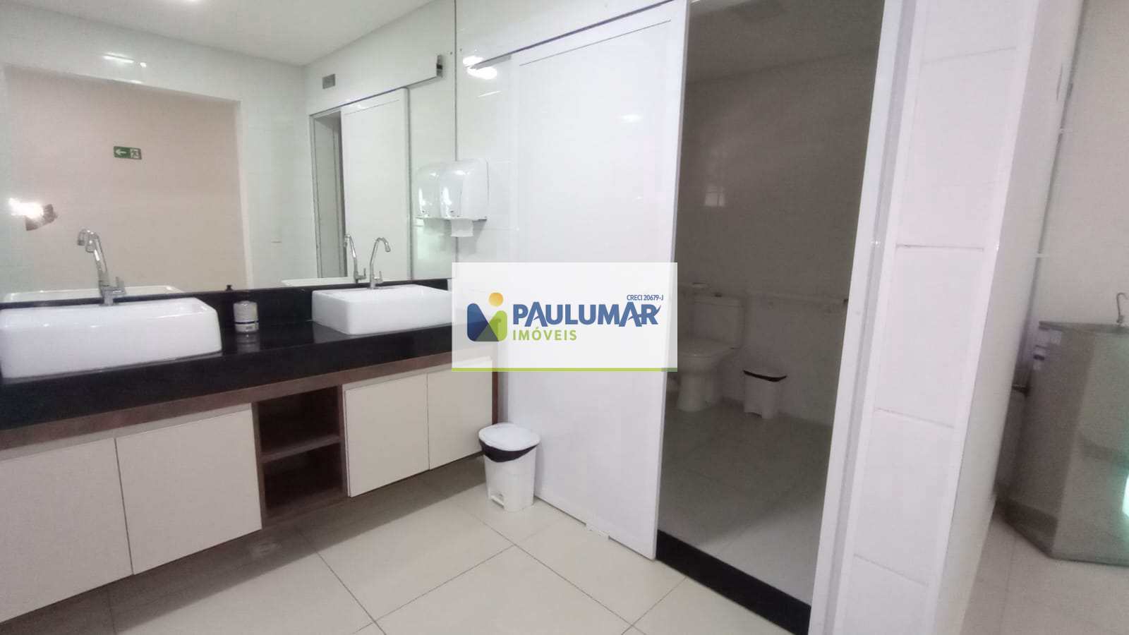 Apartamento para alugar com 2 quartos, 73m² - Foto 24