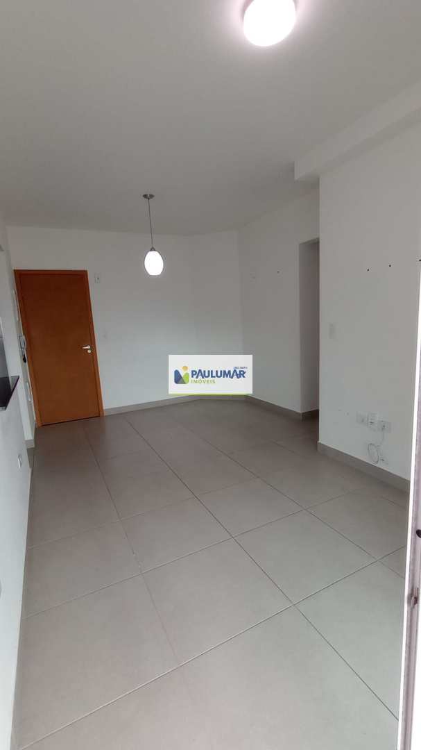 Apartamento para alugar com 2 quartos, 73m² - Foto 4