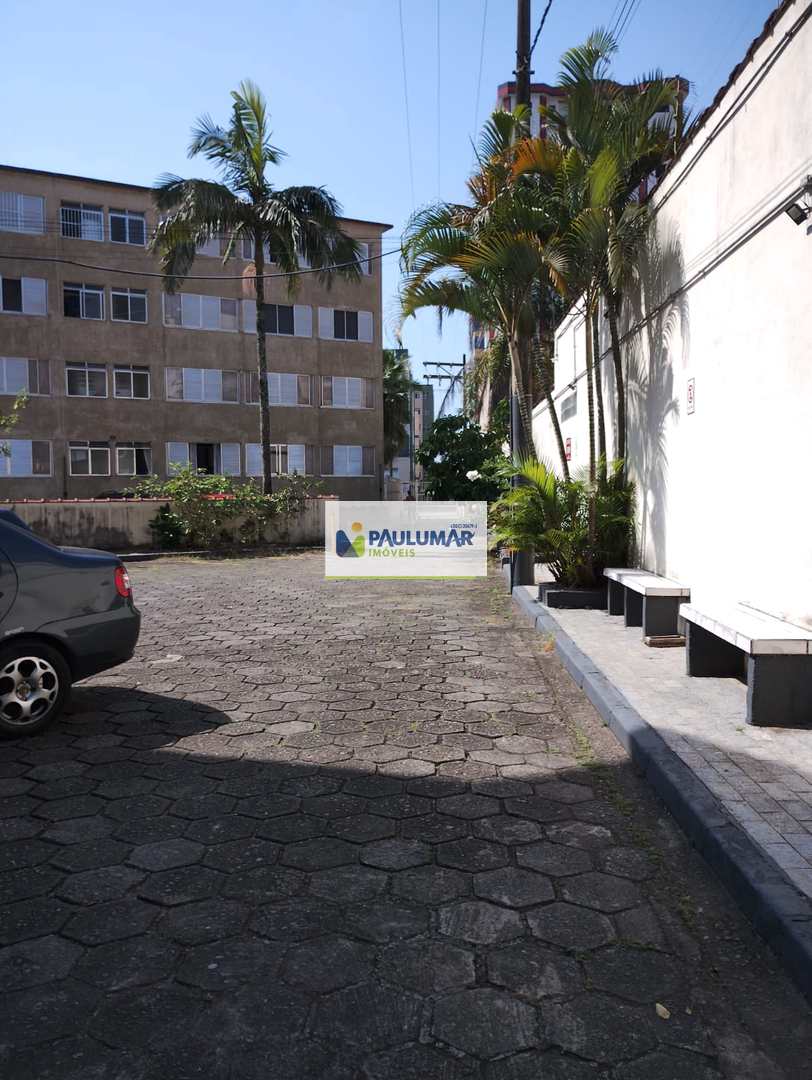Apartamento com 1 quarto, Centro, Mongaguá - R$ 150 mil, Cod: 833297