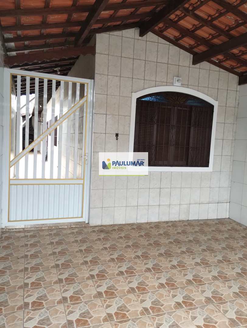 Casa para alugar com 2 quartos, 125m² - Foto 1