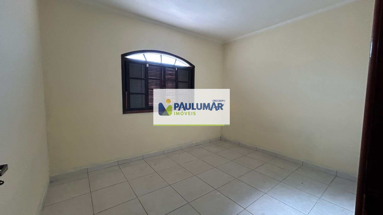 Casa para alugar com 2 quartos, 80m² - Foto 9