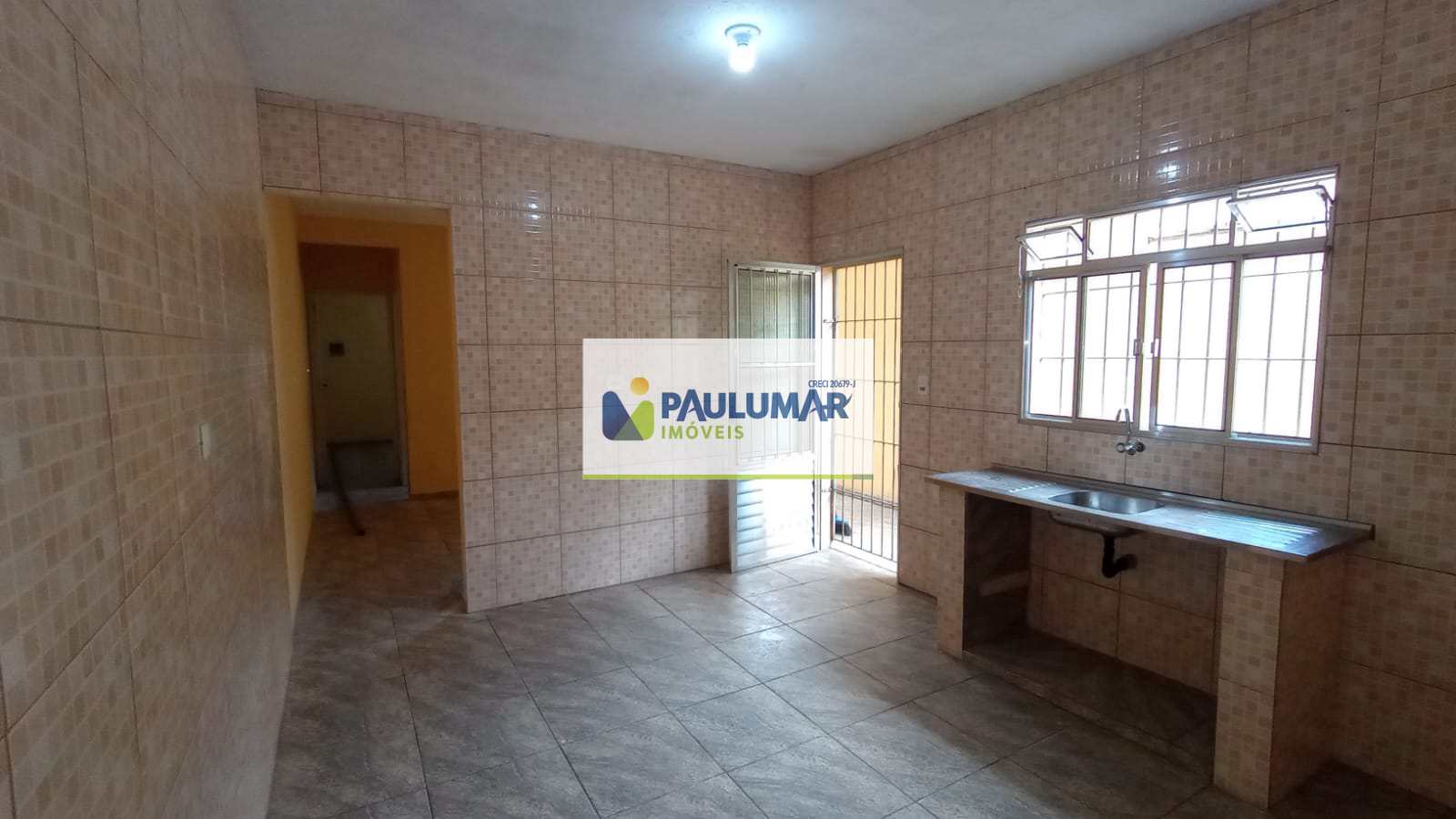 Casa para alugar com 2 quartos, 70m² - Foto 3