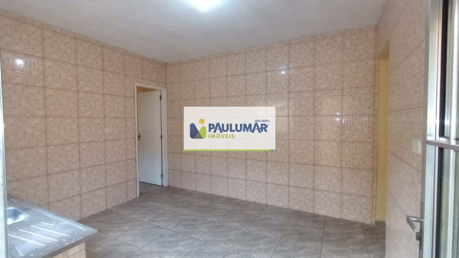 Casa para alugar com 2 quartos, 70m² - Foto 4