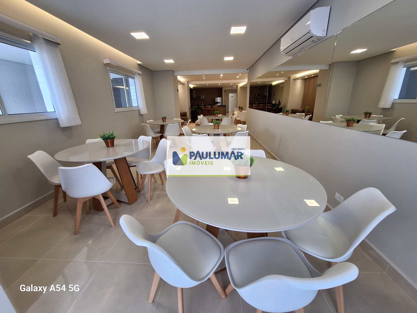 Apartamento à venda e aluguel com 2 quartos, 73m² - Foto 33